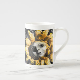 Solblommor - Blood Tea och Red String Benporslin Mugg
