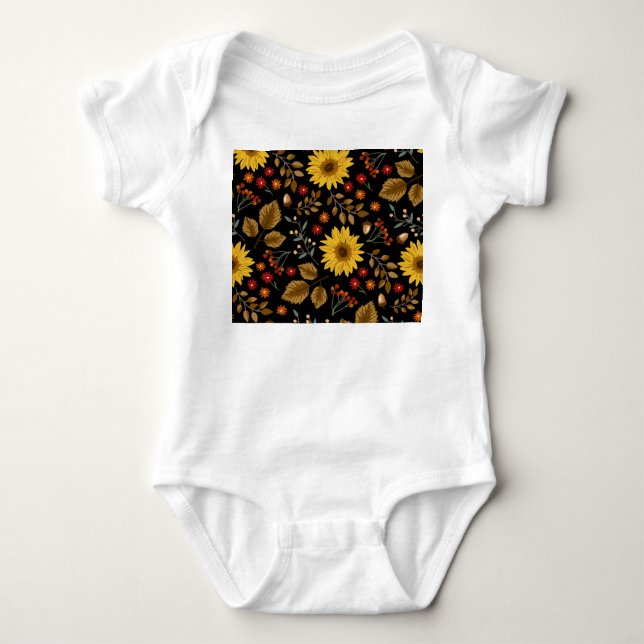 Solblommor från hösten: Maple Black Background T Shirt (Framsida)