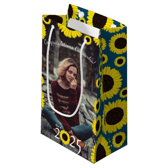 Solblommor Land Studentfest (Framsidan Vinklad)