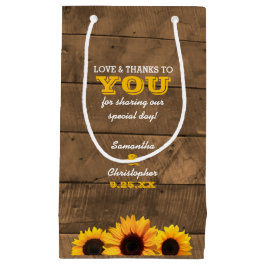 Solblommor och Rustic Wood Bröllop Guest