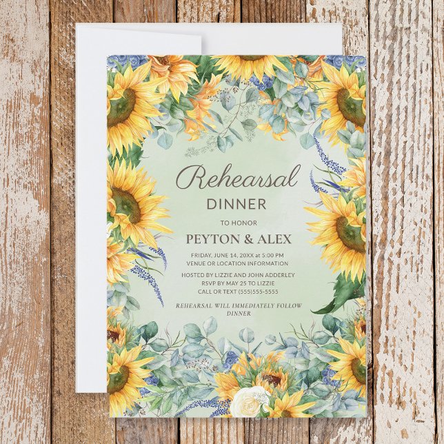 Solblommor Sage Grönt Eucalyptus Löv Rehearsal Spara Datumet (Sunflowers and eucalyptus leaves Rehearsal Dinner invitation)