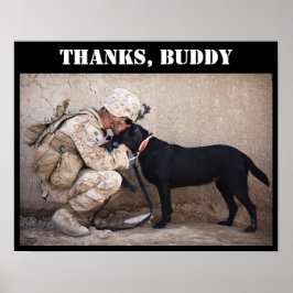 Soldat i Fatigues med hans militära Hund Poster