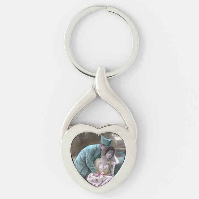 Soldat och älskare twisted heart silverfärgad nyckelring (Framsidan)