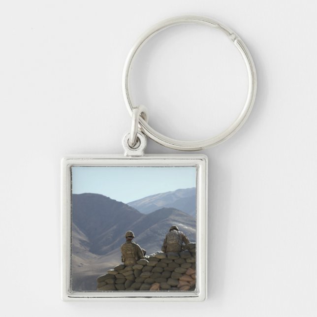 Soldaters kommunikationsutrustning springa fyrkantig silverfärgad nyckelring (Framsidan)