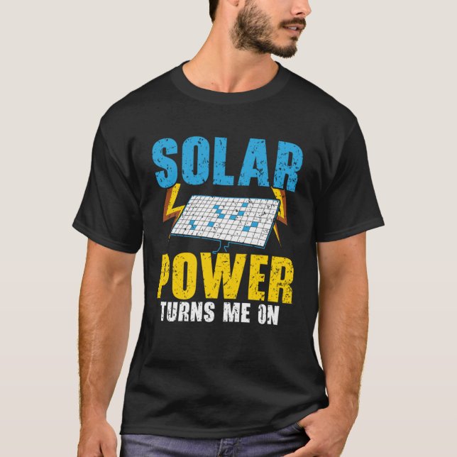 Solenergi vänder mig på solenergipanna för förnyba t shirt (Framsida)