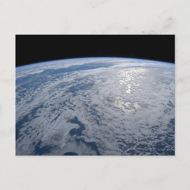 Solens glans skiner över södra Stilla havet. Vykort (Framsida)