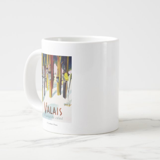 Solens land - Skidor som står i snö Jumbo Mugg (Framsida vänster)