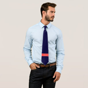 Solfärgat svart färgband i Namn Monogram Slips