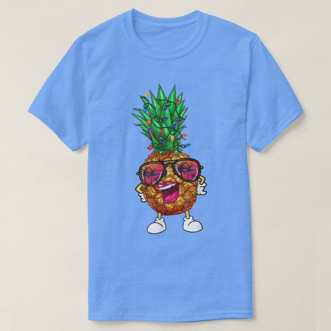 Solglasögon av ananas Julgran Ljus T Shirt (Design framsida)