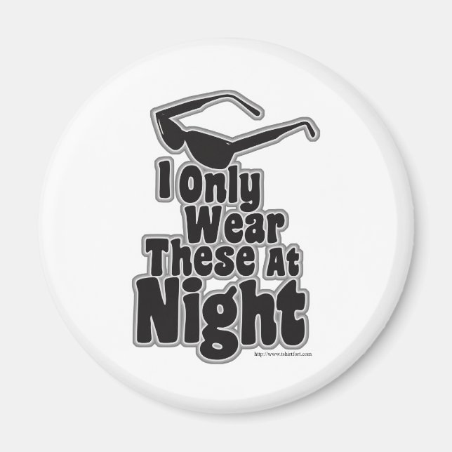 Solglasögon efter Mörk Magnet (Framsidan)