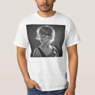 Solglasögon på en regnig dag t-shirt