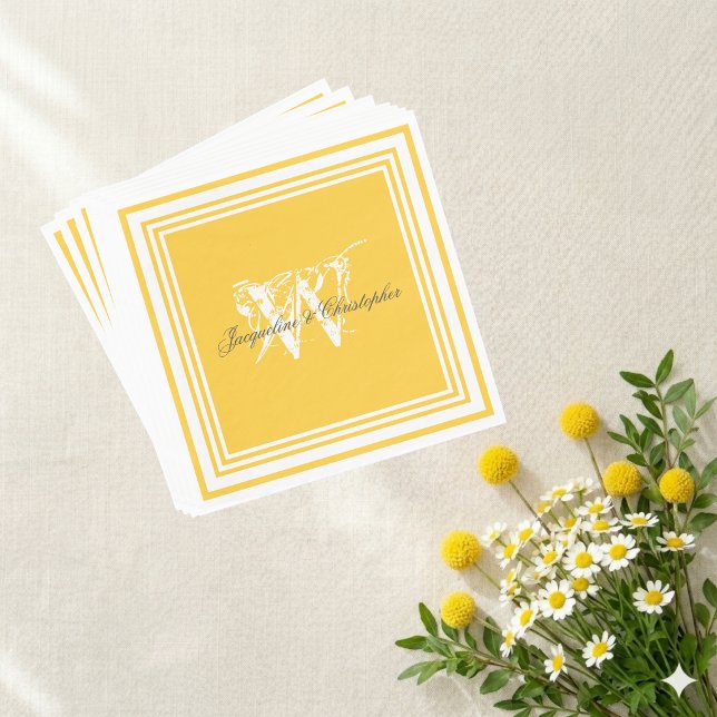 Solgul bröllop Elegant vit monogram papper Pappersservett (Lovely! Perfect in the right setting.)