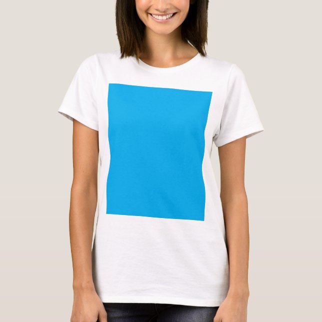 Solid Cyan Blue Background | Summer Minimal Style T Shirt (Framsida)