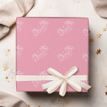 Solid Färg Pastels Rosa - Mr & Mrs. Wedding Favors Presentpapper<br><div class="desc">En underbar bachelorette-förmån eller en roligt-gåva till bruden. Ett vackert färg med chic typsnitt gör biet i påstående till en mottagningsförmån. Det skulle vara perfekt för mottagningar och jubileum för party. Objekt är enklare att anpassa när du ersätter all text och alla foton först. Om teckningen fortfarande behöver justeras klickar...</div>