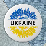 Solidaritet för Ukrainas solrosstöd Knapp<br><div class="desc">Ukrainas solrosblomma i det ukrainska färg blå och gult/guld för att visa stöd för ukrainsk fred och frihet. COPYRIGHT © 2021 Judy Burrows,  Black Hund Art - Med alla Höger reserverade. knapp för Ukrainas solrosstöd,  ukrainsk solidaritet</div>