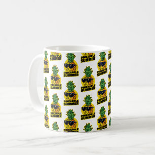 Solig Ananas: Sommarstämning med Solglasögon Kaffemugg