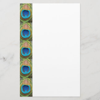 Solig påfågelfjäder brevpapper