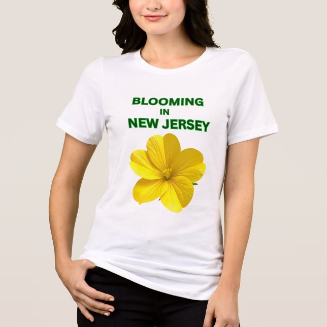 SOLIGT GUL HISBISCUS VIT BLOMMIG VÅR KVINNOR T SHIRT (Framsida)