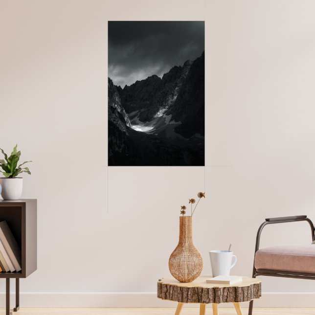 Solljus genom mörka moln poster (Vardagsrum 3)