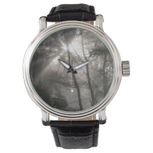 Solljus genom Träd Mörk Woodland Armbandsur