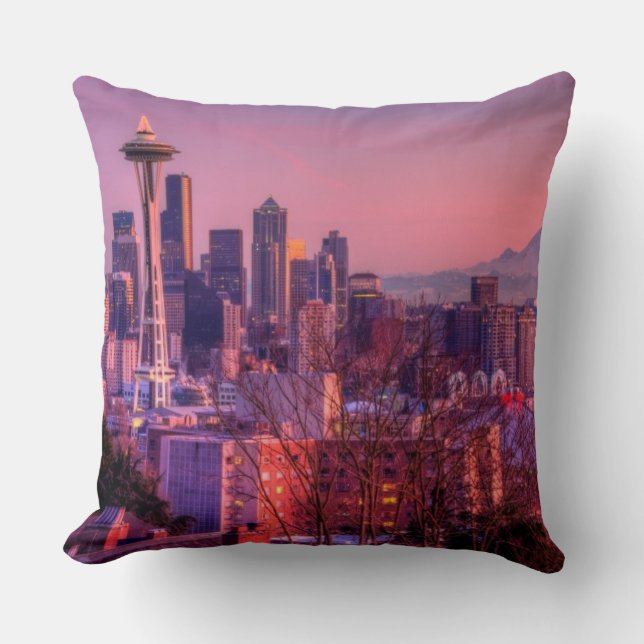 Solnedgång bak Seattle horisont från den Kerry Kudde (Framsida)