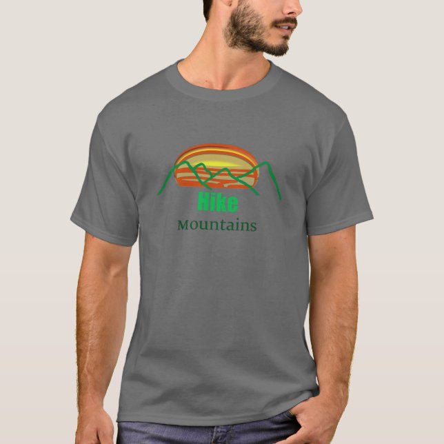 Solnedgång Bakom Vandring Berg Silhuett T-Shirt (Framsida)