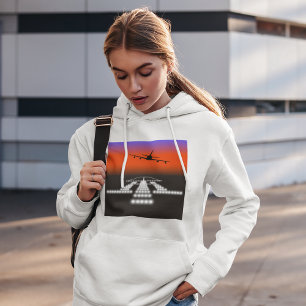 Solnedgång för flygplansinflygning på banan Ljus A T Shirt