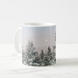 Solnedgång för Snö täckt av Gräs Träd Måne Kaffemugg
