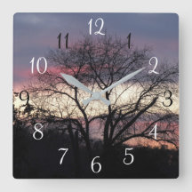Solnedgång genom Oak Träd Silhouette-väggsklocka