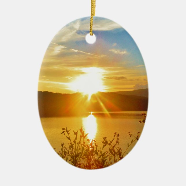 Solnedgång i bergsbeståndet Sjö Julgransprydnad Keramik (Framsidan)