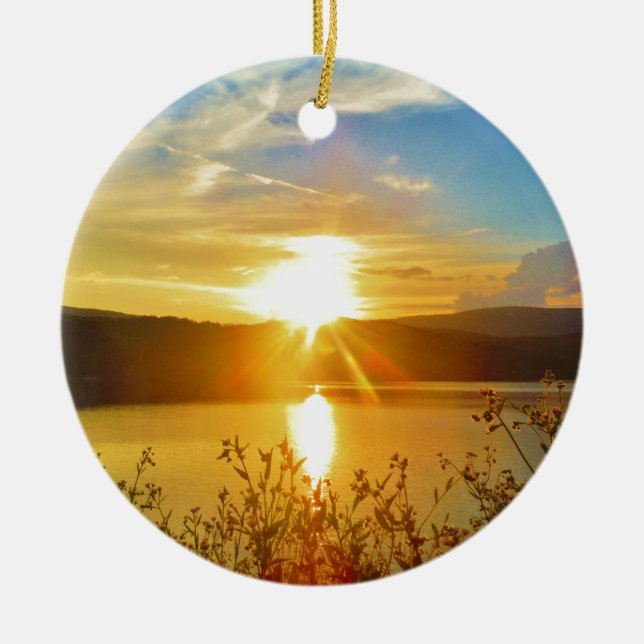 Solnedgång i bergsbeståndet Sjö Julgransprydnad Keramik (Framsidan)