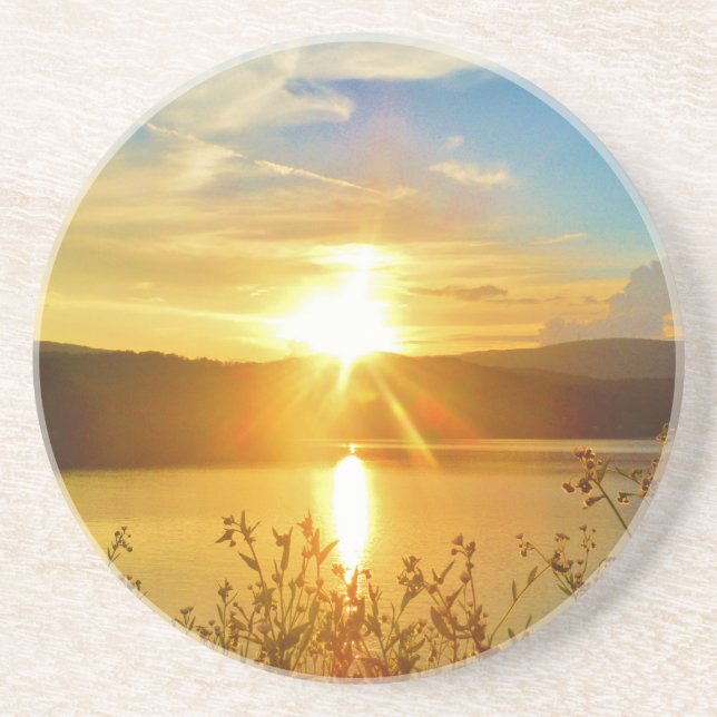 Solnedgång i bergsbeståndet Sjö Underlägg (Framsidan)