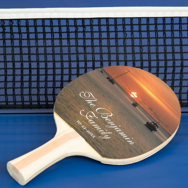 Solnedgång i den tropiska familjen Boats Personali Pingisracket (Insitu)