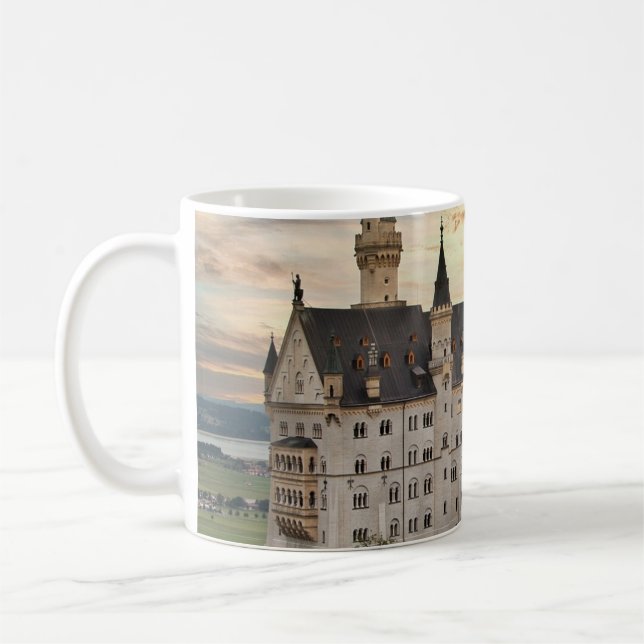 Solnedgång i Neuschwanstein Castle, Tyskland Bayer Kaffemugg (Vänster)