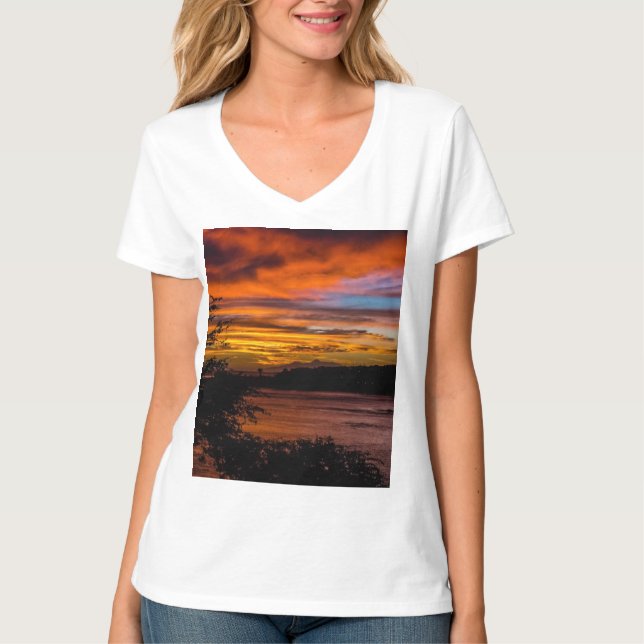 Solnedgång i Praia, Kap Verde T Shirt (Framsida)