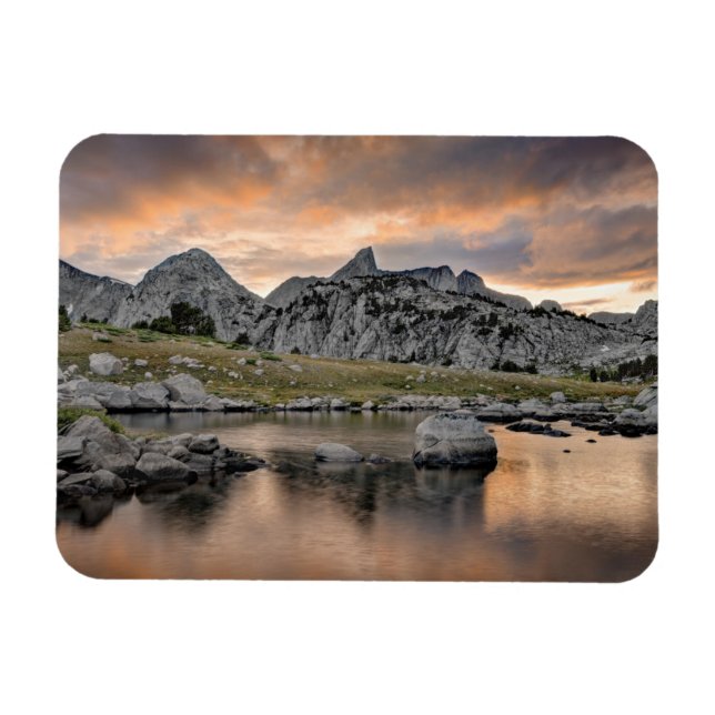 Solnedgång i Pyramid Sjö Magnet (Horisontell)