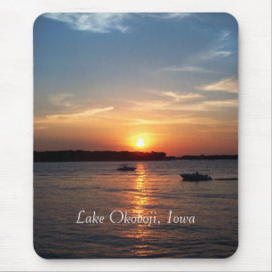 Solnedgång i Sjö Okoboji, Iowa Musmatta