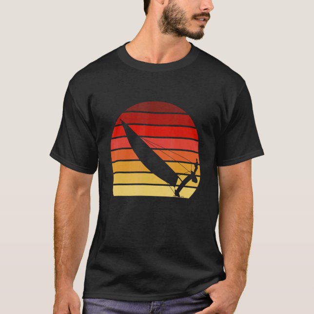 Solnedgång Katamaran Segling T Shirt (Framsida)