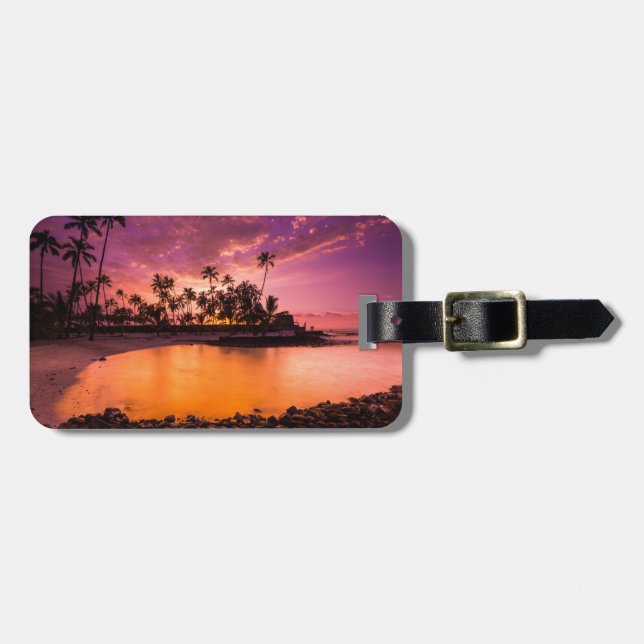 Solnedgång med rosa färgton på Hawaiis strand Bagagebricka (Horisontell Framsida)