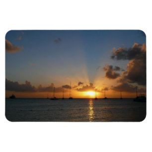 Solnedgång med segelbåtar - Tropiskt liggande foto Magnet