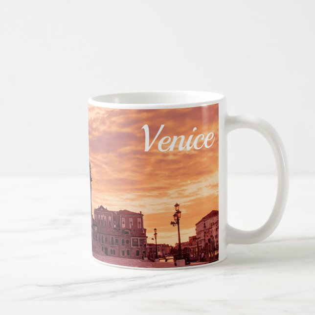Solnedgång över Basilica i Venedig Kaffemugg (Höger)