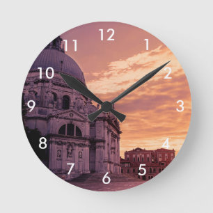 Solnedgång över Basilica i Venedig Rund Klocka