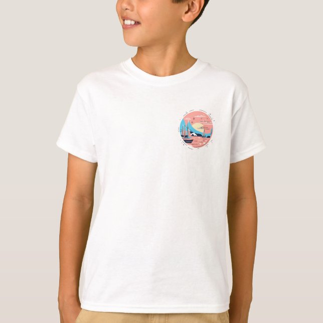 Solnedgång över bergen t shirt (Framsida)