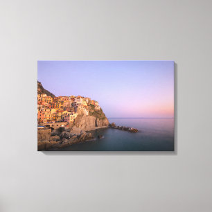 Solnedgång över den Manarola byn i Cinque Terre Canvastryck