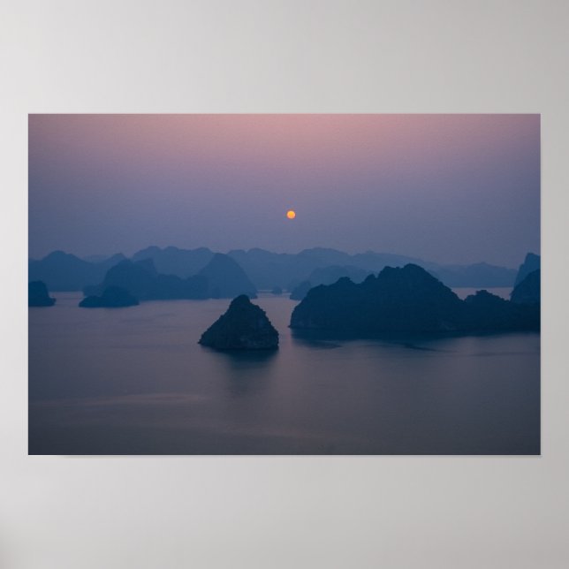 Solnedgång över Halong Bay - Vietnam, Asien Poster (Framsidan)