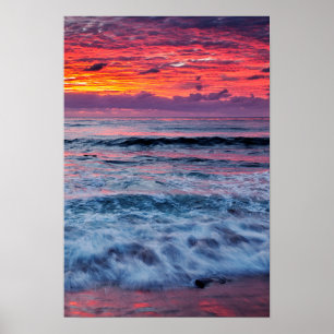 Solnedgång över havsvågor, Kalifornien Poster