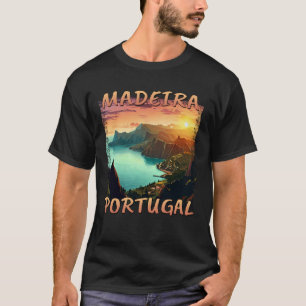 Solnedgång över Madeira, Portugal i grunge stil T Shirt