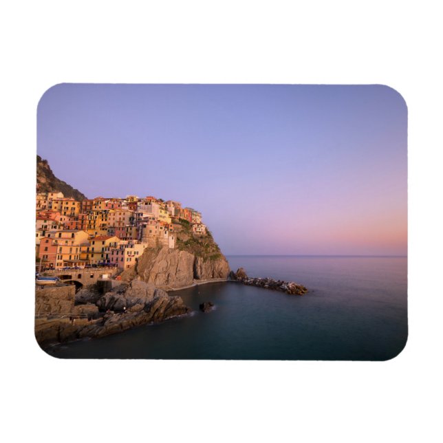Solnedgång över Manarola-byn i Cinque Terre Magnet (Horisontell)