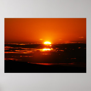 Solnedgång över molnen poster