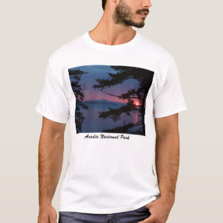 Solnedgång över Mt.-öde ö T Shirt